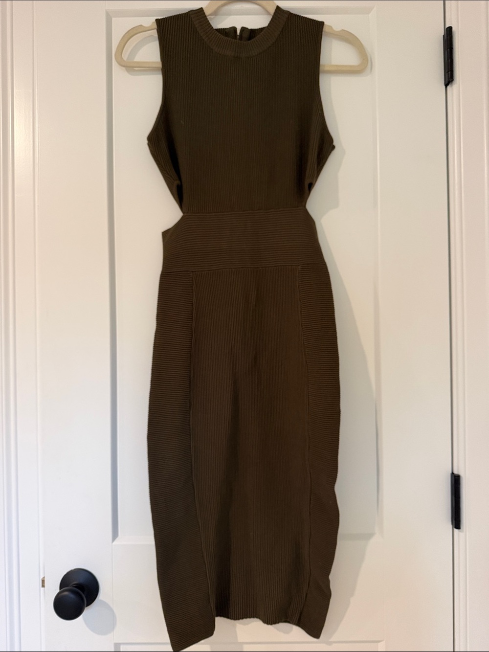 Endless Rose Olive Sleeveless Midi Dress
